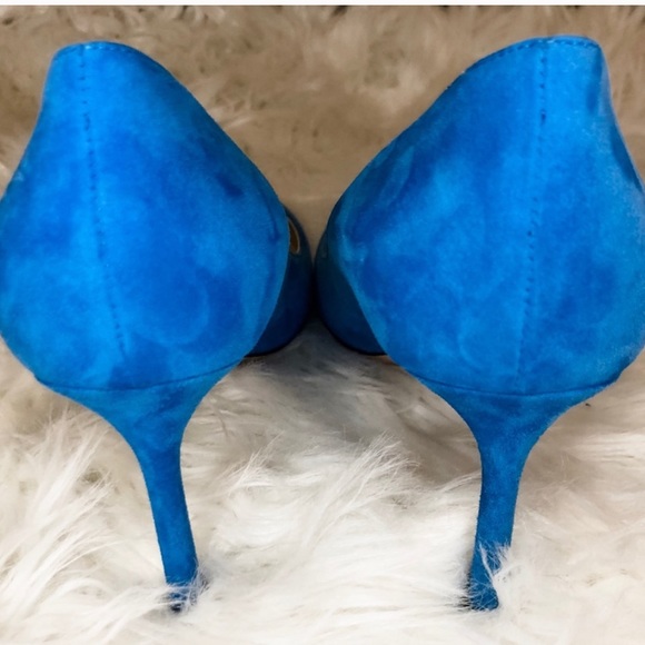 LIKE NEW AUTHENTIC JIMMY CHOO BLUE PUMP - Picture 4 of 6